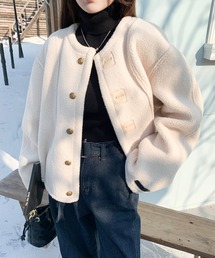 by LEGNA | 1枚で幅広い着こなしが楽しめる　リバーシブルボアジャケット(ムートンコート)