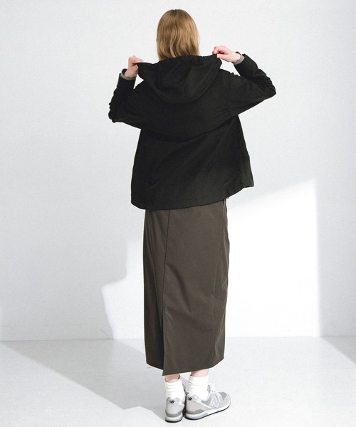 URBAN RESEARCH Sonny Label（アーバンリサーチサニーレーベル）の「撥水マウンテンパーカー（マウンテンパーカー・レディース・ベージュ/オフホワイト/ブラック・36/38）」の16枚目の写真