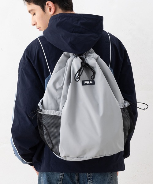FILA（フィラ）の「FILA フィラ ブランド ロゴ 刺繍 大容量 軽量 ナイロン ドローコード 2WAY リュックサック バックパック ワンショルダー 約33L（バックパック/リュック・メンズ・ブラック/ベージュ/グレー・FREE）」の11枚目の写真