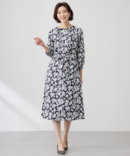 J.PRESS(ジェイプレス)の「【洗える】スパンフラワープリント ワンピース(ワンピース・レディース・ネイビー系5/ホワイト系5・T15/T13)」の7枚目の写真