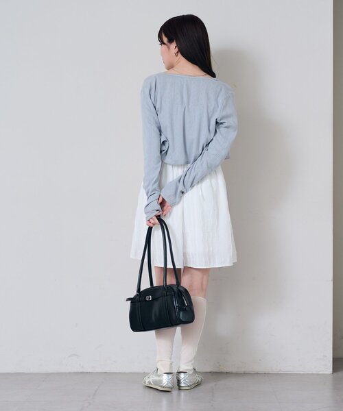 【新品タグ付】kastane ウェーブ刺繍チュニック　ホワイト　カスタネ Kastane チュニック 「前後2WAY」ウェーブ刺繍チュール