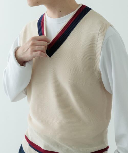 ITEMS URBANRESEARCH（アイテムズ アーバンリサーチ）の「ガーター編みチルデンニットベスト（ベスト・メンズ・ナチュラル/ブラウン・MEDIUM/LARGE）」の10枚目の写真