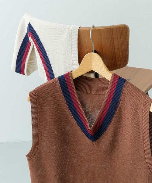 ITEMS URBANRESEARCH（アイテムズ アーバンリサーチ）の「ガーター編みチルデンニットベスト（ベスト・メンズ・ナチュラル/ブラウン・MEDIUM/LARGE）」の16枚目の写真
