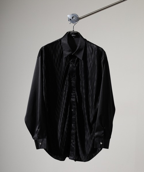REGIEVO（レジエボ）の「Satin jacquard long sleeve shirt / サテンジャガード 長袖シャツ unisex（シャツ/ブラウス・メンズ・ブラック/ホワイト・M/L）」の3枚目の写真
