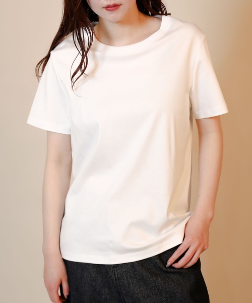 aimoha（アイモハ）の「ベーシッククルーネックTシャツ (SS)（Tシャツ/カットソー・レディース・ホワイト・SMALL/MEDIUM/LARGE）」の8枚目の写真