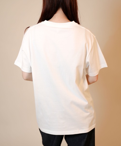 aimoha（アイモハ）の「ベーシッククルーネックTシャツ (SS)（Tシャツ/カットソー・レディース・ホワイト・SMALL/MEDIUM/LARGE）」の7枚目の写真