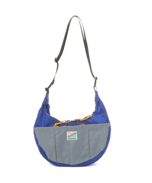 BAYFLOW（ベイフロー）の「【COBMASTER（コブマスター）×BAYFLOW】パッカブル2WAYバナナショルダー（ショルダーバッグ・レディース・ホワイト/ブルー/ブラック・0）」の11枚目の写真