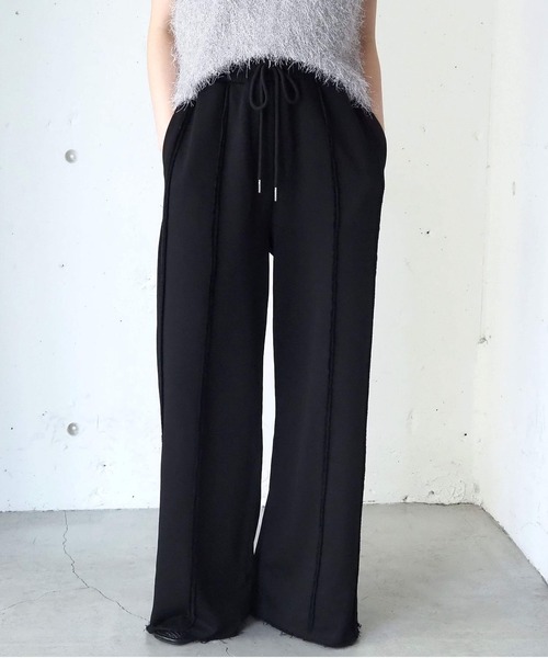 tiptop（ティップトップ）の「【ZOZO限定Sサイズあり】リメイク加工スウェットパンツ（スウェットパンツ・レディース・ブラック/グレー/ライトグレー/ブラック系その他/ブラウン・M/S）」の3枚目の写真