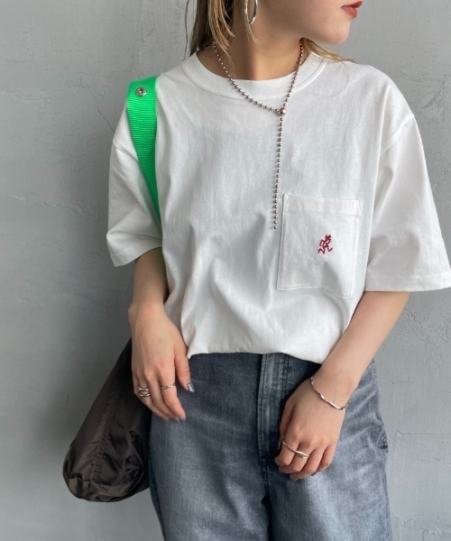 Gramicci（グラミチ）の「[GRAMICCI/グラミチ] ワンポイント刺繍ロゴ ショートスリーブポケットTシャツ（Tシャツ/カットソー・レディース・ホワイト/ブラック・M/L/XL）」の6枚目の写真