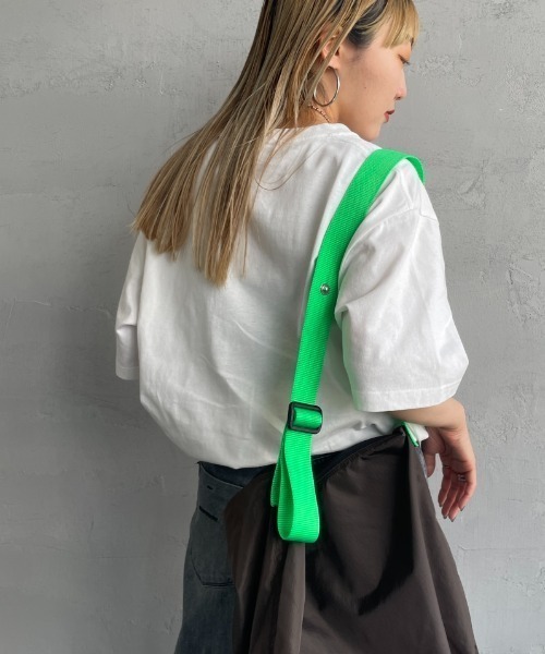 Gramicci（グラミチ）の「[GRAMICCI/グラミチ] ワンポイント刺繍ロゴ ショートスリーブポケットTシャツ（Tシャツ/カットソー・レディース・ホワイト/ブラック・M/L/XL）」の7枚目の写真