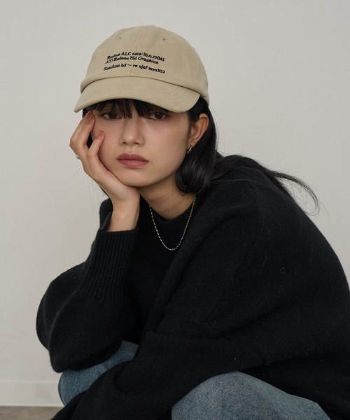 ブラウン刺繍ロゴキャップ レースレディース Lace Ladies 配色 ロゴ 刺繍 ベースボール