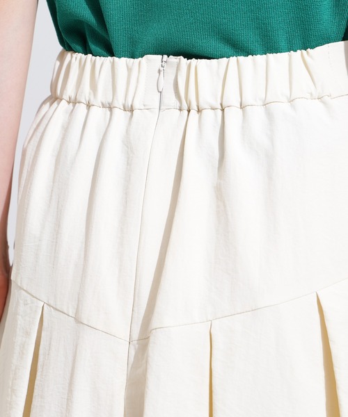 N.（N. Natural Beauty Basic）（エヌエヌナチュラルビューティーベーシック）の「【PS/低身長サイズ】切替タックバルーンスカート（スカート・レディース・ホワイト系その他/ブラック/チャコールグレー・MEDIUM/PS）」の22枚目の写真