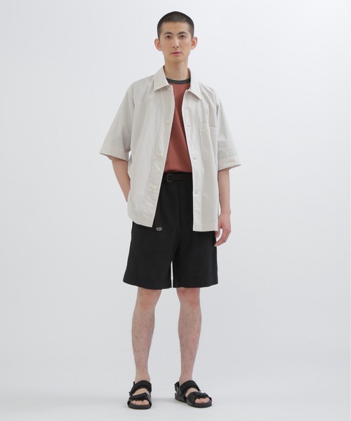 MHL.（エムエイチエル）の「ORGANIC COTTON SHIRTING（シャツ/ブラウス・メンズ・オフホワイト/ネイビー・LARGE/MEDIUM/SMALL）」の3枚目の写真