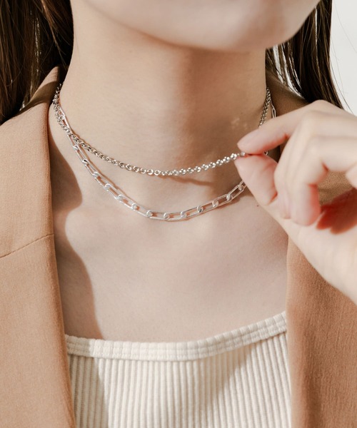 SMELLY(スメリー)の「チェーンレイヤードマンテルネックレス(ネックレス・レディース・シルバー・-)」の4枚目の写真