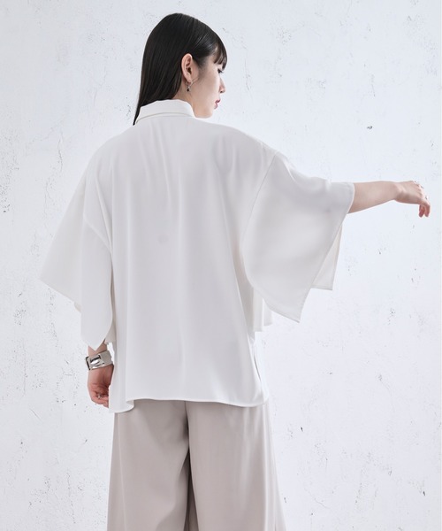 Ellno Loset(エルノロゼット)の「ラッフルヨークベルトツキシャツ(シャツ/ブラウス・メンズ・オフホワイト/ブラック・LARGE/MEDIUM/SMALL)」の9枚目の写真