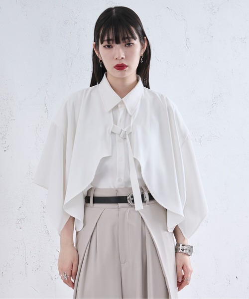 Ellno Loset(エルノロゼット)の「ラッフルヨークベルトツキシャツ(シャツ/ブラウス・メンズ・オフホワイト/ブラック・LARGE/MEDIUM/SMALL)」の3枚目の写真
