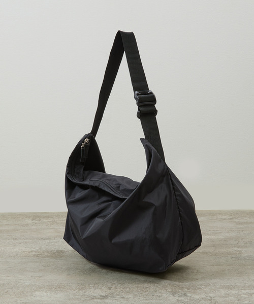 20/80（テゥエンティーエイティー）の「20/80 トゥエンティーエイティー / RIP STOP NYLON MESSENGER BAG リップストップナイロンメッセンジャーバッグ / S022（メッセンジャーバッグ・メンズ・ブラック/ダークグレー・FREE）」の7枚目の写真