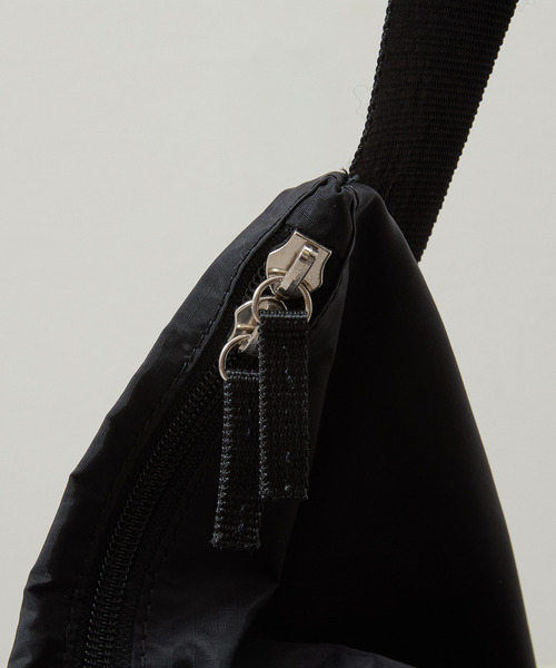 20/80（テゥエンティーエイティー）の「20/80 トゥエンティーエイティー / RIP STOP NYLON MESSENGER BAG リップストップナイロンメッセンジャーバッグ / S022（メッセンジャーバッグ・メンズ・ブラック/ダークグレー・FREE）」の12枚目の写真
