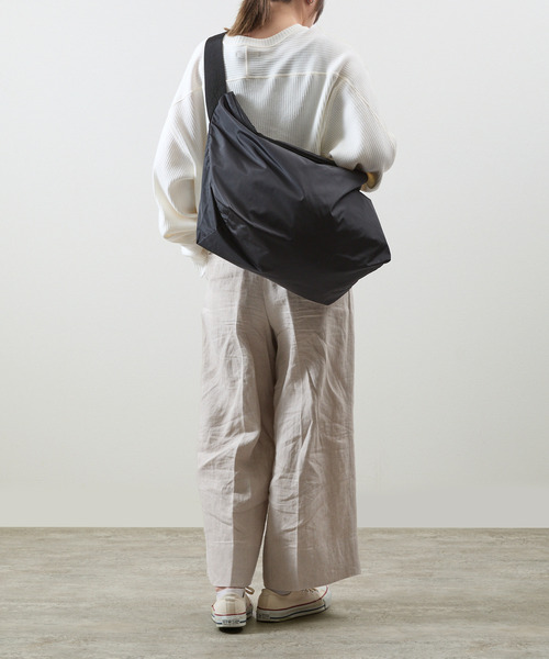 20/80（テゥエンティーエイティー）の「20/80 トゥエンティーエイティー / RIP STOP NYLON MESSENGER BAG リップストップナイロンメッセンジャーバッグ / S022（メッセンジャーバッグ・メンズ・ブラック/ダークグレー・FREE）」の20枚目の写真