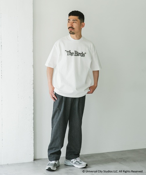 URBAN RESEARCH DOORS（アーバンリサーチドアーズ）の「UNIVERSAL(The Birds) T-SHIRTS（Tシャツ/カットソー・メンズ・ホワイト/チャコールグレー・MEDIUM/LARGE）」の8枚目の写真