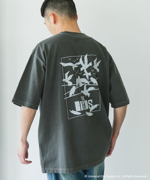 URBAN RESEARCH DOORS（アーバンリサーチドアーズ）の「UNIVERSAL(The Birds) T-SHIRTS（Tシャツ/カットソー・メンズ・ホワイト/チャコールグレー・MEDIUM/LARGE）」の9枚目の写真