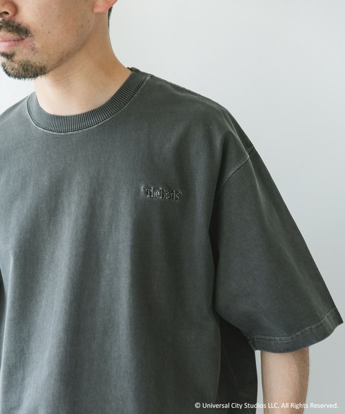 URBAN RESEARCH DOORS（アーバンリサーチドアーズ）の「UNIVERSAL(The Birds) T-SHIRTS（Tシャツ/カットソー・メンズ・ホワイト/チャコールグレー・MEDIUM/LARGE）」の12枚目の写真