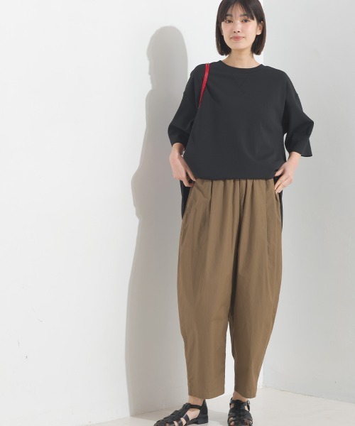 OMNES(オムネス)の「コットンポプリンギャザーイージーパンツ(その他パンツ・レディース・アイボリー/ブラック/イエロー/モカ/カーキ/ネイビー・MEDIUM/LARGE)」の20枚目の写真