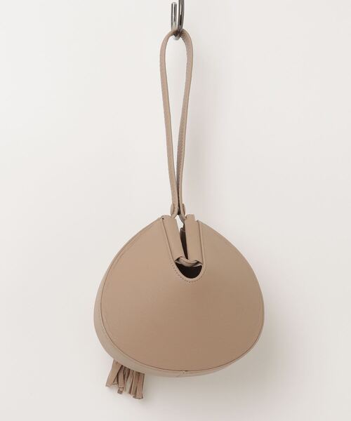 Beau're（ヴュレ）の「【BEAURE/ビュレ】Cow Leather Fortune Cookie 2Way Bag mini 2ウェイバッグミニ（ハンドバッグ・レディース・シルバー/ベージュ・FREE）」の10枚目の写真