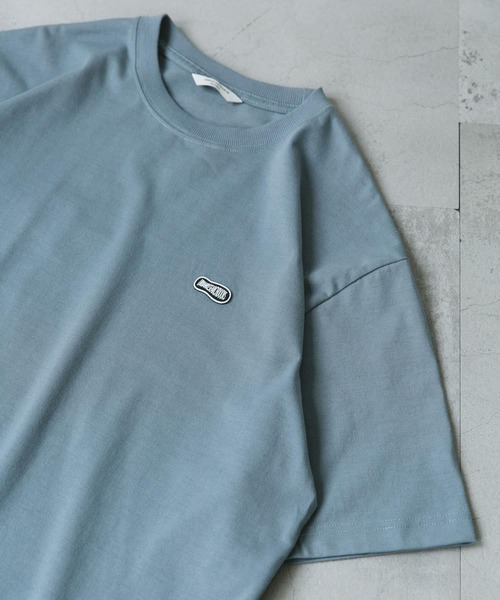 URBAN RESEARCH DOORS(アーバンリサーチドアーズ)の「ラバーネームショートスリーブTシャツ(Tシャツ/カットソー・メンズ・ブルー系その他/ホワイト/ブラック・MEDIUM/LARGE)」の3枚目の写真