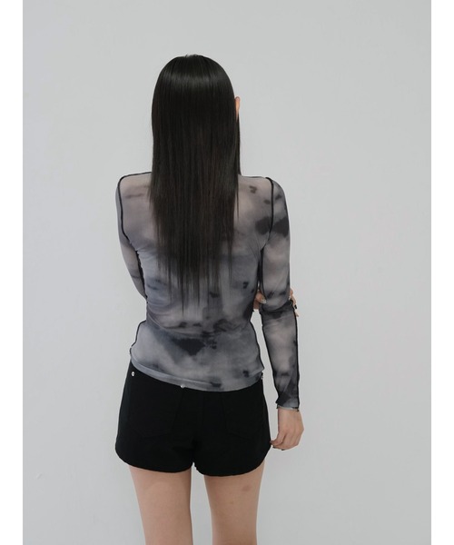 Enewd nina(エニュードニーナ)の「【zozo限定】ライン ニュアンスカラー シアー ロングトップス(Tシャツ/カットソー・レディース・カーキ/グレー/ブルー・FREE)」の5枚目の写真