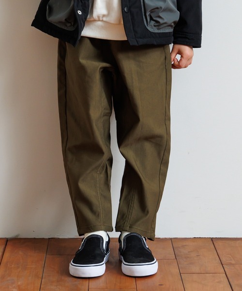 MAKE YOUR DAY(メイクユアデイ)の「ぐいんぐいんのストレッチテーパードパンツ■80~140cm(その他パンツ・キッズ・カーキ/ベージュ/ブラック・80/110/120/130/90/100/140)」の1枚目の写真