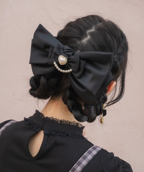 ROJITA（ロジータ）の「ダブルリボンバレッタ（バレッタ/ヘアクリップ・レディース・ホワイト/ブラック・FREE）」の11枚目の写真