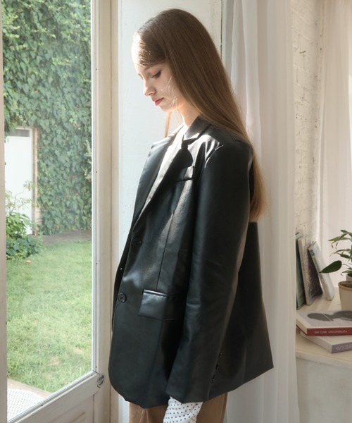 Birthday room（バースデイルーム）の「フェイクレザーテーラードジャケット/faux leather tailored jacket（テーラードジャケット・レディース・ブラック・FREE）」の4枚目の写真