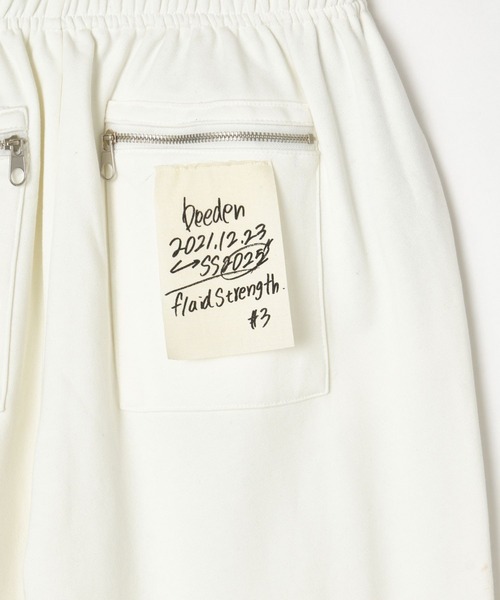 BEEDEN(ビーデン)の「EMBROIDERY LOOSE SWEAT PANTS(スウェットパンツ・レディース・ホワイト/グレー・SMALL/MEDIUM)」の10枚目の写真