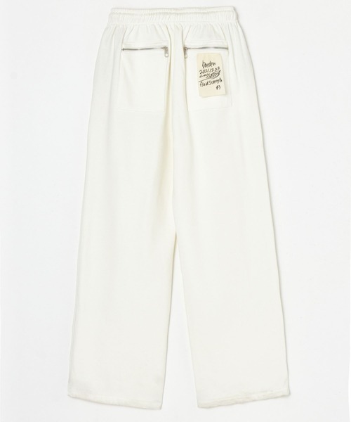 BEEDEN(ビーデン)の「EMBROIDERY LOOSE SWEAT PANTS(スウェットパンツ・レディース・ホワイト/グレー・SMALL/MEDIUM)」の11枚目の写真