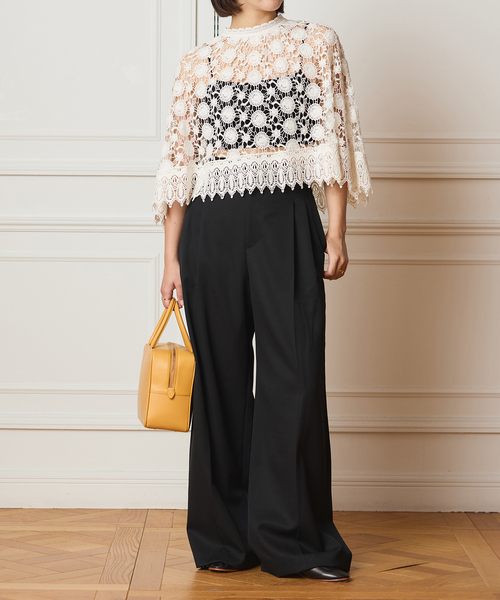 IENA LA BOUCLE（イエナラブークル）の「IENA LA BOUCLE サイドタックストレートパンツ（スラックス・レディース・ブラック/カーキ/ボルドー・38/36/34/40）」の14枚目の写真