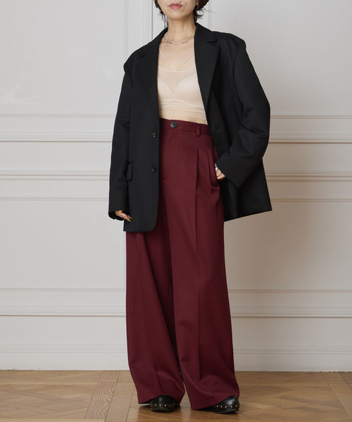 IENA LA BOUCLE（イエナラブークル）の「IENA LA BOUCLE サイドタックストレートパンツ（スラックス・レディース・ブラック/カーキ/ボルドー・38/36/34/40）」の16枚目の写真