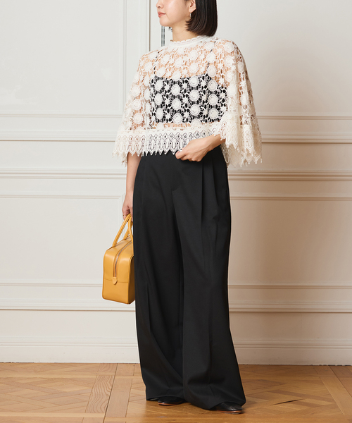 IENA LA BOUCLE（イエナラブークル）の「IENA LA BOUCLE サイドタックストレートパンツ（スラックス・レディース・ブラック/カーキ/ボルドー・38/36/34/40）」の7枚目の写真