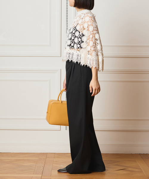 IENA LA BOUCLE（イエナラブークル）の「IENA LA BOUCLE サイドタックストレートパンツ（スラックス・レディース・ブラック/カーキ/ボルドー・38/36/34/40）」の8枚目の写真