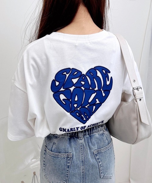INGNI（イング）の「バックハート貼付チュニックTシャツ（Tシャツ/カットソー・レディース・ブラック×ホワイト/ホワイト×ピンク/ホワイト×レッド/ホワイト×ブルー・M）」の18枚目の写真