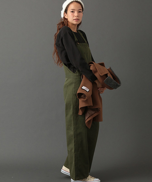 SEVENDAYS=SUNDAY（セブンデイズサンデイ）の「綿ツイル　オーバーオール（サロペット/オーバーオール・レディース・ネイビー/ブラック/カーキ・LARGE/MEDIUM）」の2枚目の写真