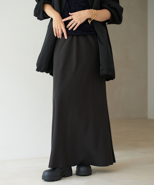 plage（プラージュ）の「Fibril Bias スカート（スカート・レディース・ブラック・38/36/34）」の16枚目の写真