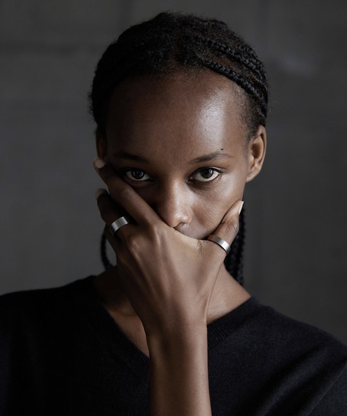 CALLNE（カルネ）の「【CALLNE】Minimal Flat Ring / ミニマルフラットリング(サージカルステンレス304)（リング・メンズ・シルバー系2/シルバー系1・20号/18号/16号）」の14枚目の写真