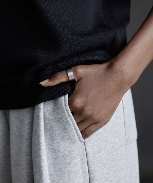 CALLNE(カルネ)の「【CALLNE】Minimal Flat Ring / ミニマルフラットリング(サージカルステンレス304)(リング・メンズ・シルバー系2/シルバー系1・20号/18号/16号)」の21枚目の写真