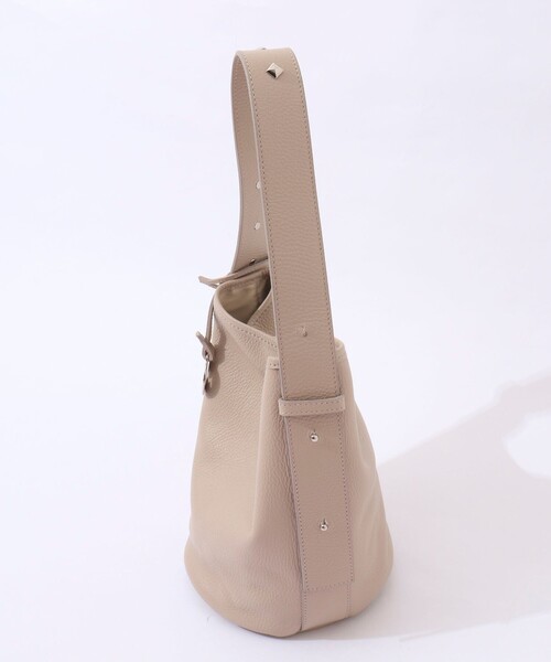 marco masi(マルコマージ)の「【MARCO MASI/ マルコマージ】 スタッズワンハンドルバッグ(ショルダーバッグ・レディース・ブラック/ベージュ・FREE)」の11枚目の写真