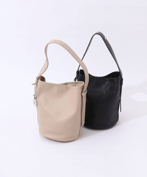 marco masi(マルコマージ)の「【MARCO MASI/ マルコマージ】 スタッズワンハンドルバッグ(ショルダーバッグ・レディース・ブラック/ベージュ・FREE)」の17枚目の写真