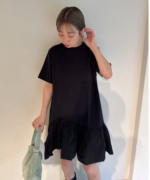emmi（エミ）の「カットドッキングミニワンピース（ワンピース）」 - WEAR