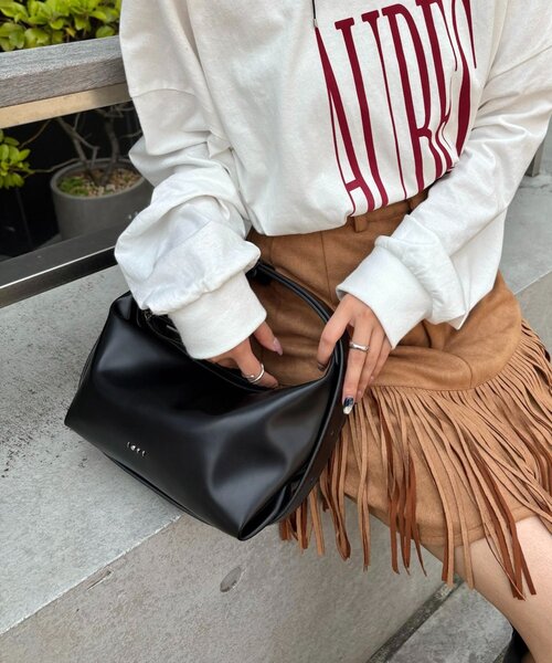 mystic(ミスティック)の「loti ロングベルトホーボーBAG(ハンドバッグ・レディース・ブラック/キャメル・ONE SIZE)」の15枚目の写真