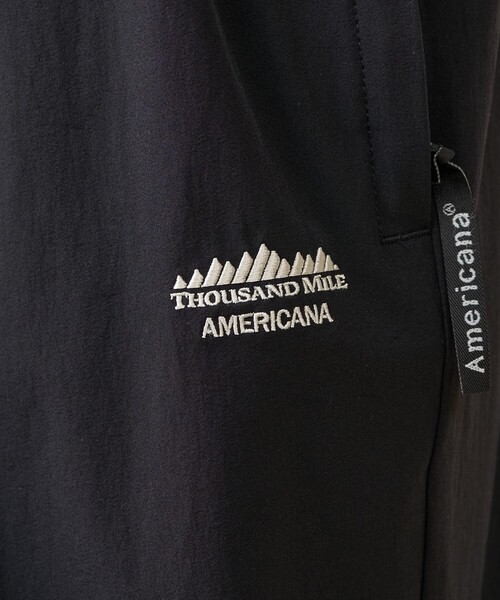 FREAK'S STORE(フリークスストア)の「Americana × THOUSAND MILE × FREAK'S STORE/アメリカーナ × サウザンドマイル 別注 ストレッチナイロン サロペット/撥水 ストレッチ UVカット機能(サロペット/オーバーオール・レディース・ブラウン/ベージュ/ブラック・フリ-)」の14枚目の写真