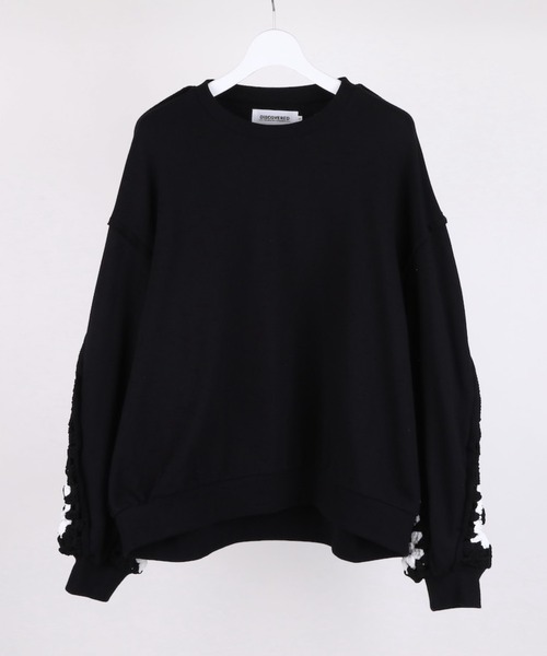 DISCOVERED（ディスカバード）の「DISCOVERED PLAYCARD CROCHET SLEEVE SWEAT（スウェット・メンズ・ブラック/グレー・1/3）」の2枚目の写真